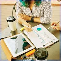 آنالیز تاثیر برندینگ آنلاین بر فروش و ترافیک سایت